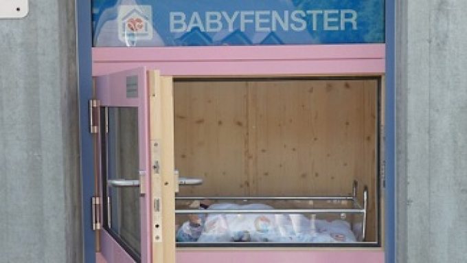 Babyklappe am Mutter-Kind-Haus des SterniPark e.V. – Satrup